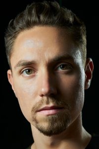 Логопед Марио Младенов